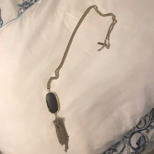 Kendra Scott long pendant necklace in black (with gold). Open to offers!